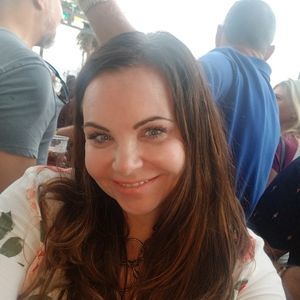 Meet your Posher, Tina